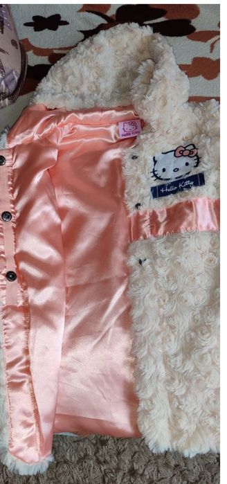 Шубка Hello Kitty