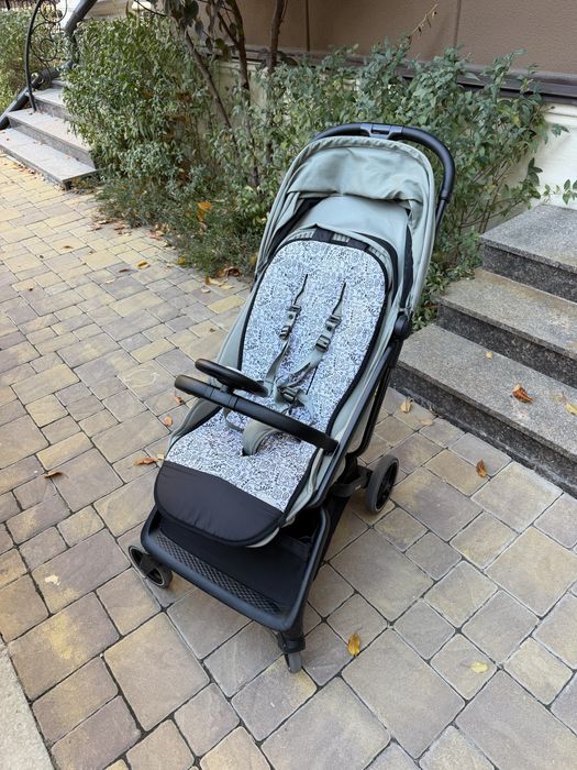 Прогулянкова коляска Easywalker Rockey L саітло-зелена