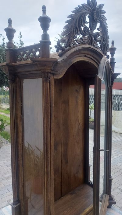 Oratório em Madeira totalmente restaurado