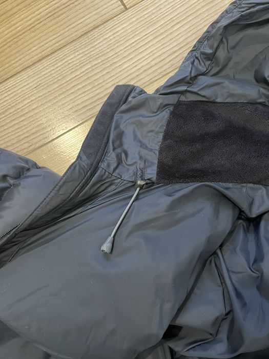 Пуховик under armour жіночий