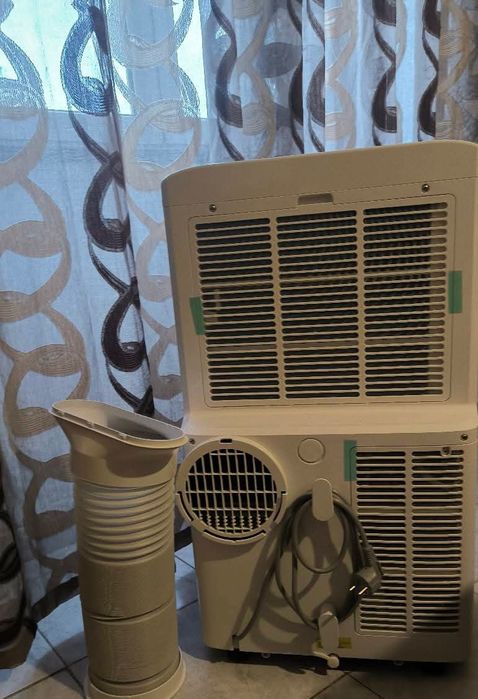 Ar condicionado portátil e desumidificador tambem!Custou €565