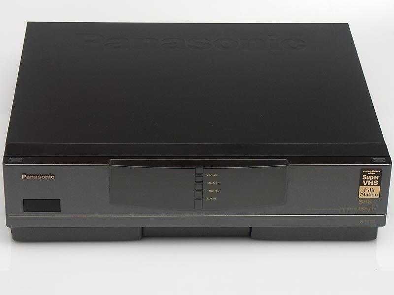 Професійний відеомагнітофон  VHS/sVHS Panasonic NV-HS 1000