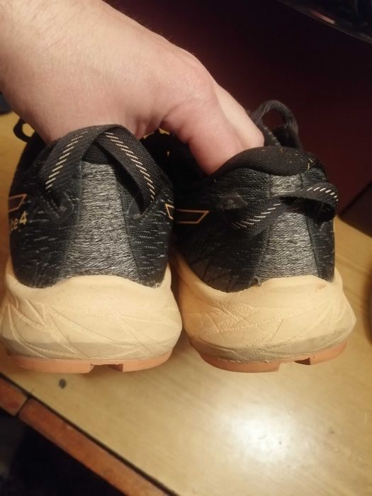 подростковые кроссовки asics fujji lite4