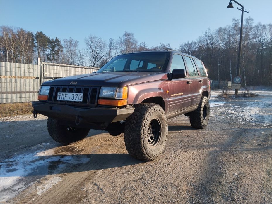 Jeep grand Cherokee 5.2 V8 Limited Lift,kola31 cali