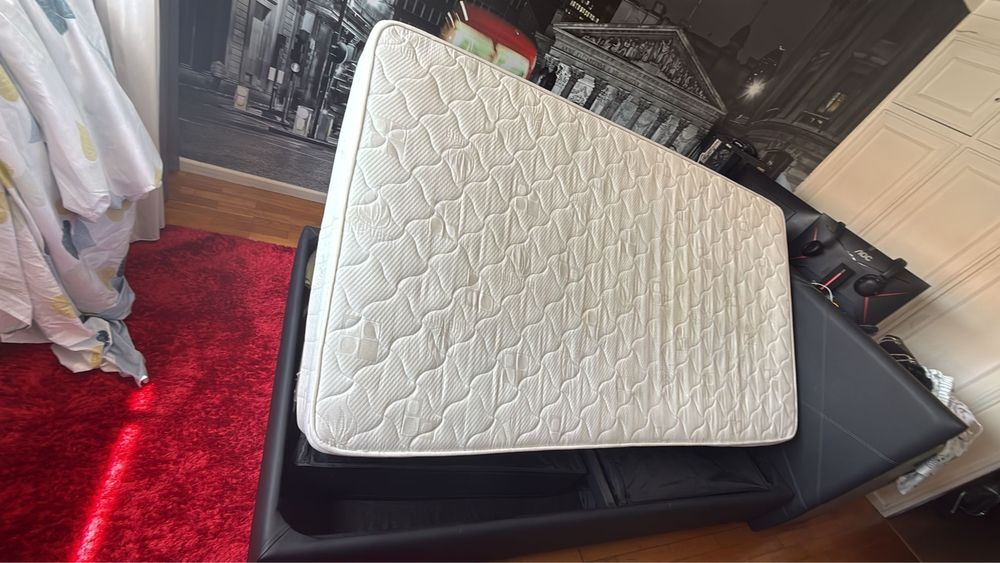 Cama com Estrado Elevatório + Colchão