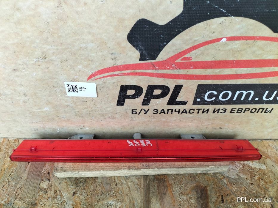 Fiat 500X 500 X 2014- фонарь задний стоп в крышку багажника 51960756