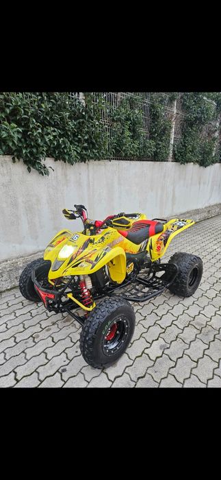Suzuki ltz 400 matriculada