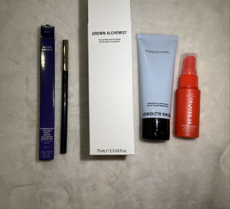 Косметика з Адвент календаря Sephora