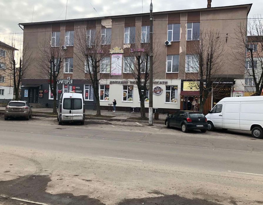 Продаж нежитлової будівлі — 256,9 м² | м.  Шептицький (м. Червоноград), просп. Шевченка, 14А