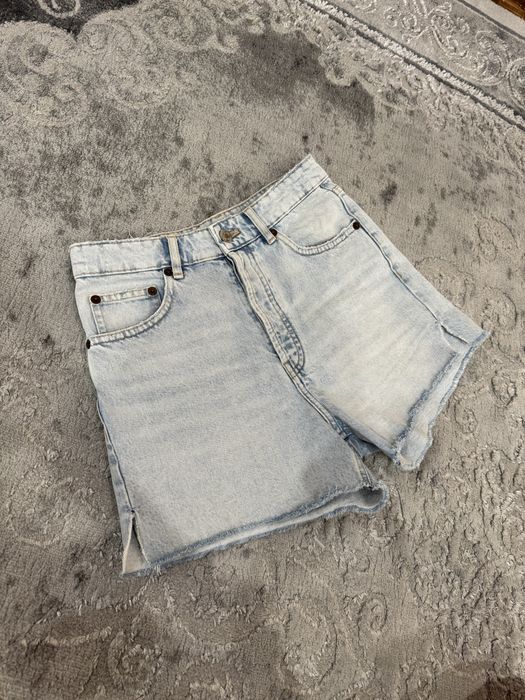 Джинсові шорти жіночі Zara 38 р M