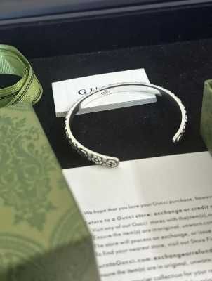 GUCCI Bransoletka Kwiatowa