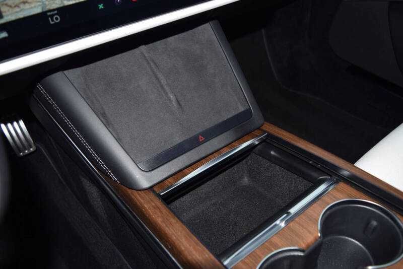 2022 Tesla Model S
