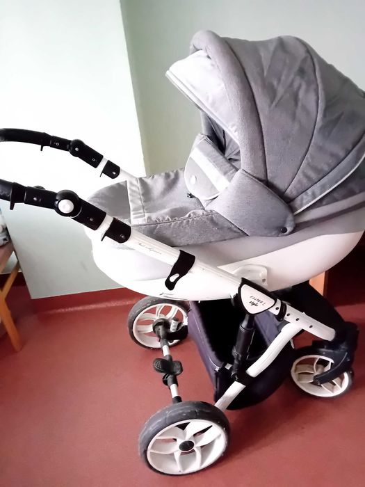 Wózek dziecięcy głęboki