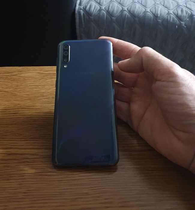 Samsung Galaxy A50