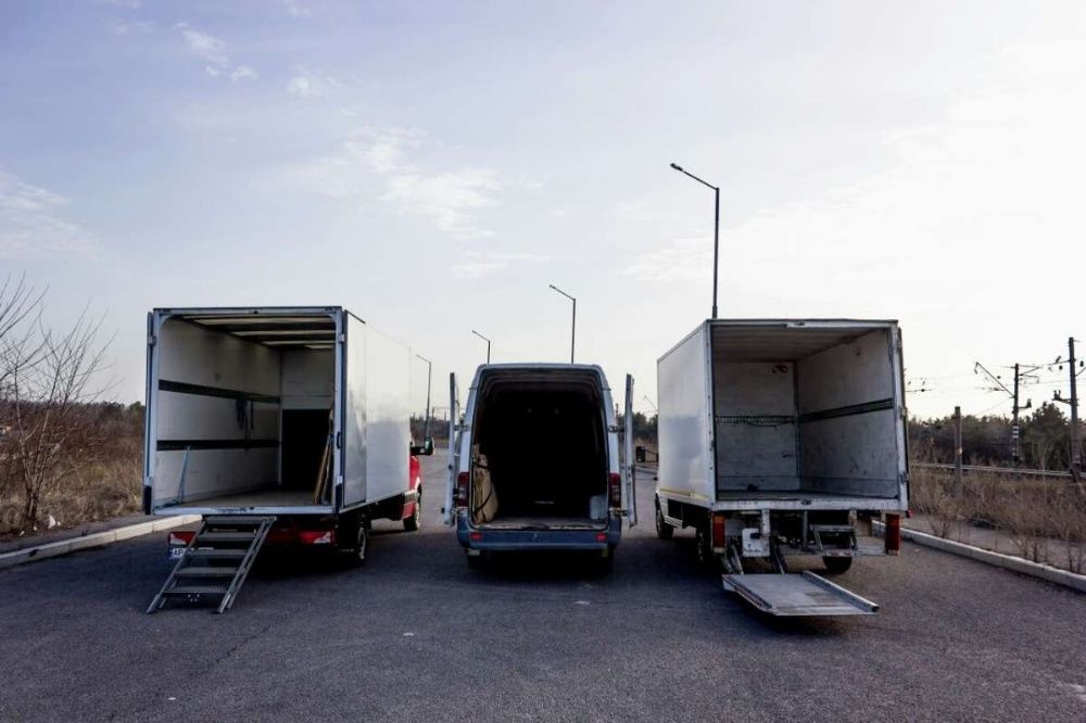 Вантажні перевезення Київ. Грузоперевозки. КВАРТИРНИЙ переїзд.