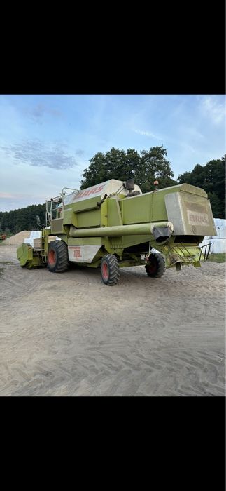 claas dominator 108 i  claas 108 maxi claas 204 claas 98