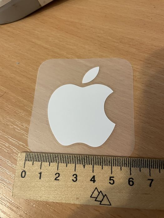 Наклейка наліпка від iPhone оригінал 4,5 см 5,5 см