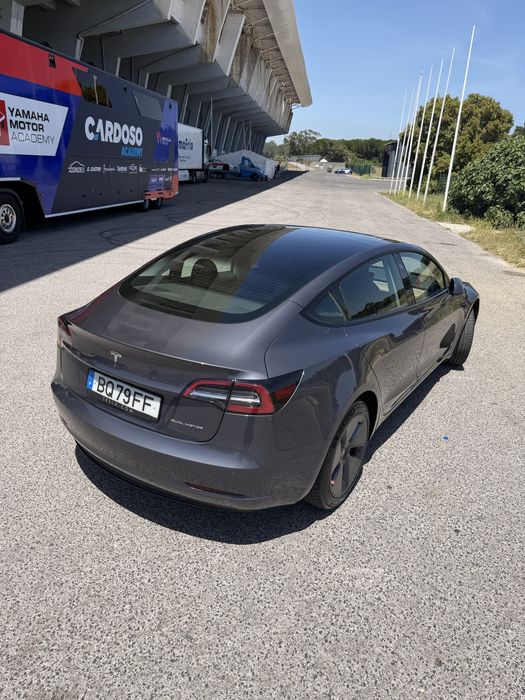 Tesla Model 3 Long Range Dual Motor AWD – 2022 | 67.000 km | Estado Impecável