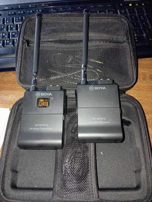 Петличний бездротовий мікрофон Boya BY-WFM12
