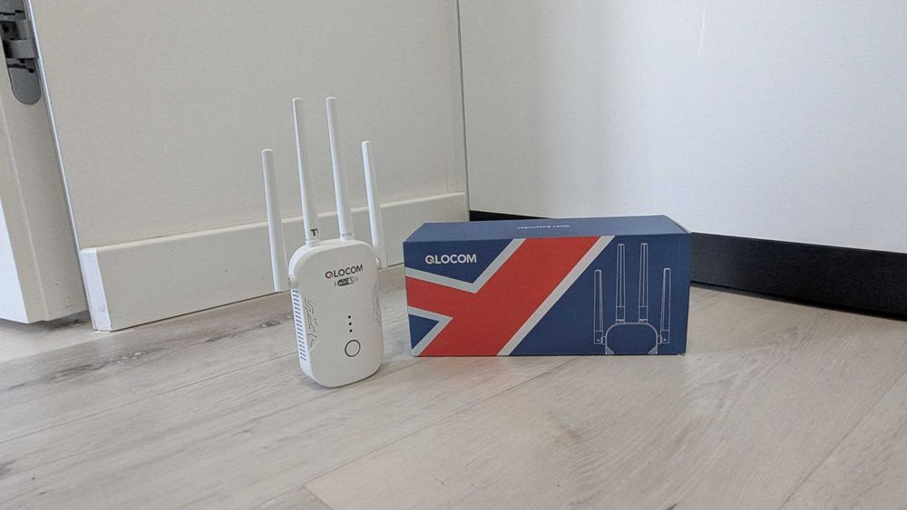 Підсилювач WiFi QLOCOM CF-WR768AC 1200Mbps 2.4/5GHz 4 антени репітер ретранслятор усилитель вай фай WiFi Repeater AC1200