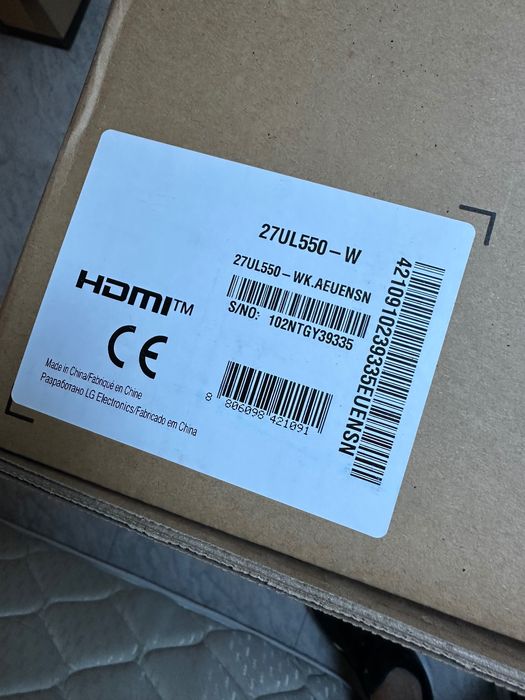 Ecrã 4K UHD IPS LH 27UL550–W