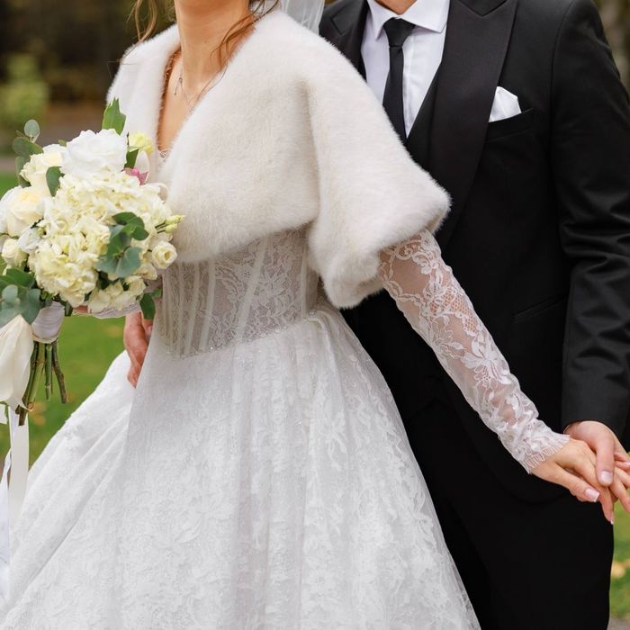 Весільна сукня  — індивідуальний пошив за власним дизайном