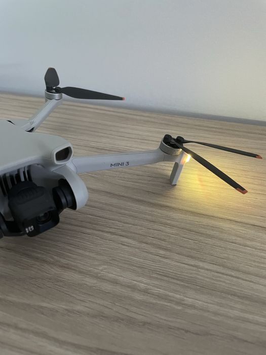 Dji Mini 3 + Comando RC