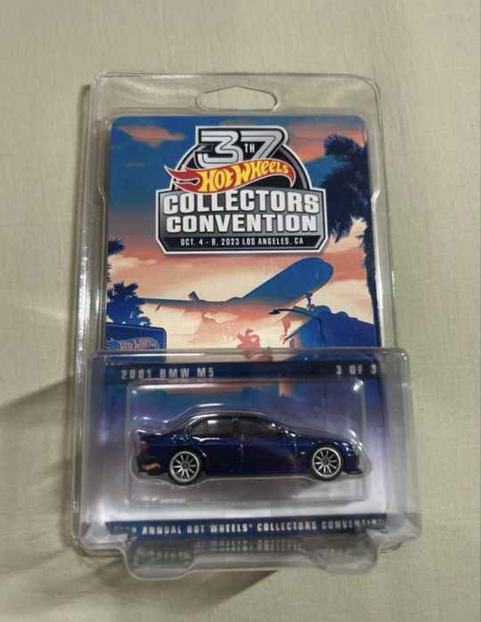 Hot Wheels 37th Collectors Convention 2023 Los Angeles 2001 BMW M5