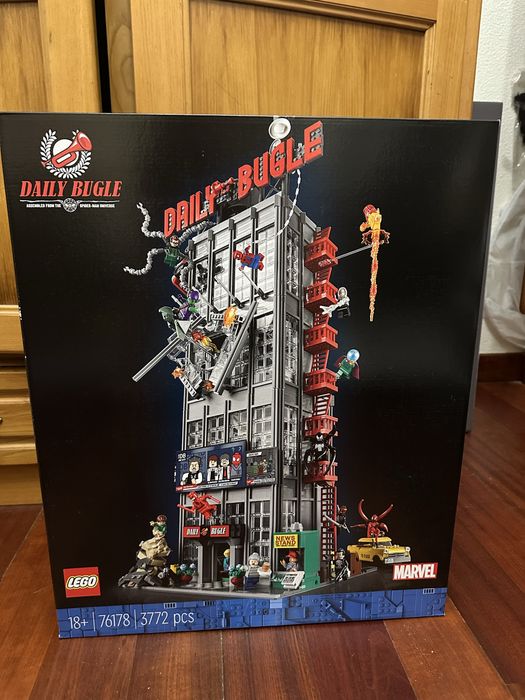 Daily Bugle Lego Set