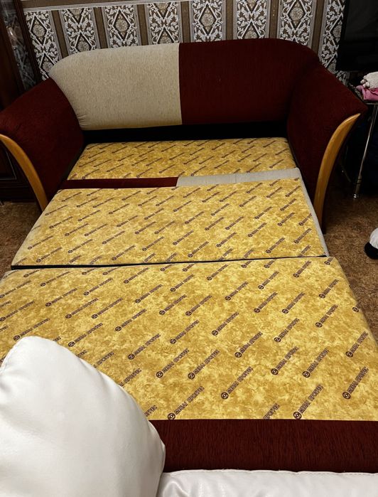 Продам гарний диван