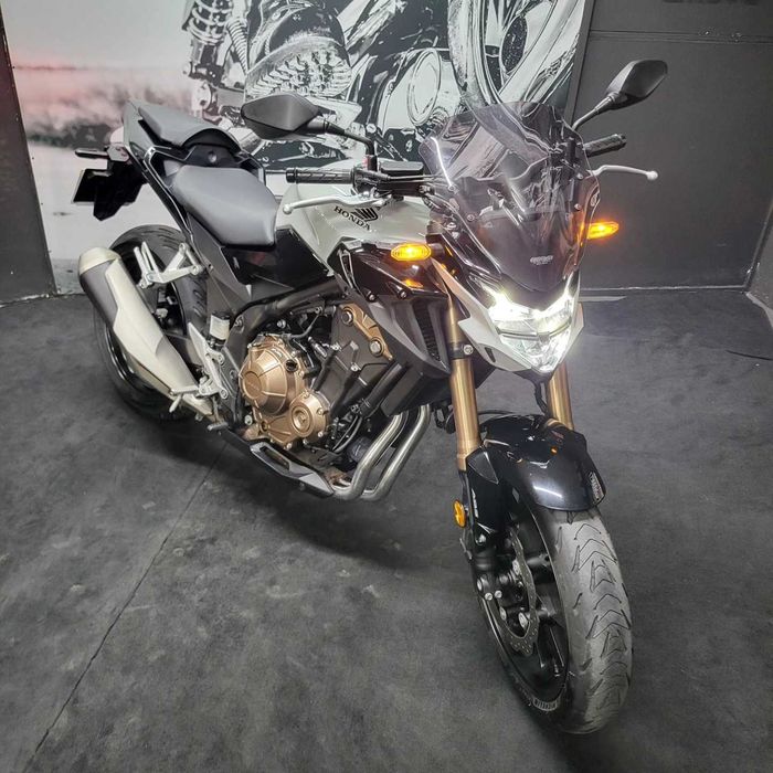 Honda CB500F 2023