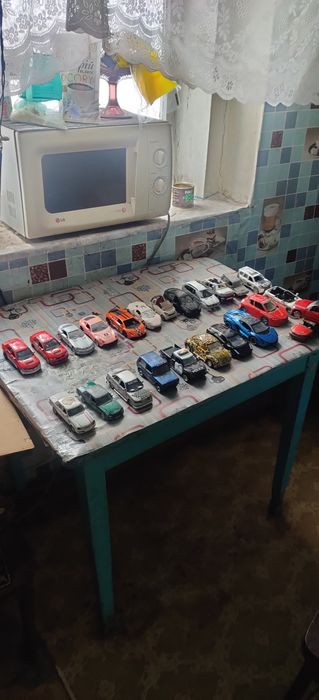 Масштабные модели машин.