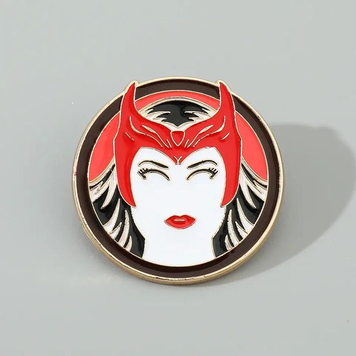 Pin znaczek przypinka badge Wanda Maximoff Marvel Avengers