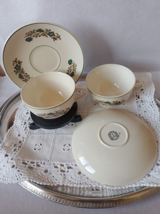 2 chávenas de chá com pires Sacavém