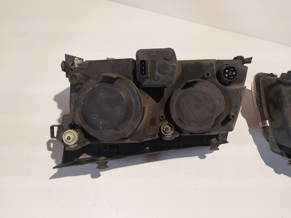 Lampa vw volkswagen passat b5 prawa lewa przednia reflektor prawy lewy