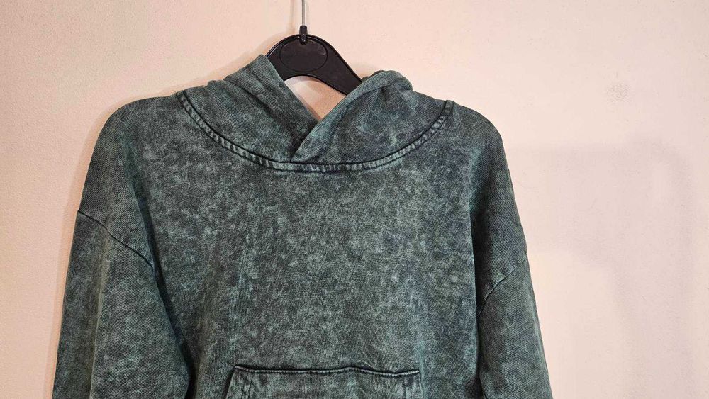 Bluza z kapturem Reserved r. 104 – Efekt Sprania (Acid Wash)