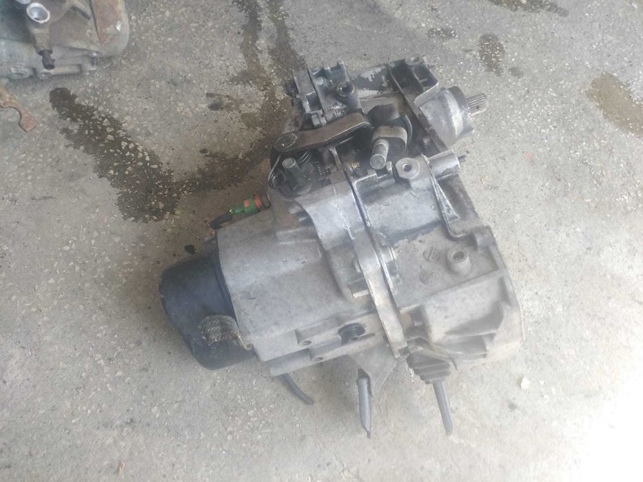 Caixa de 5 Velocidades Renault Clio II Fase II 1.5 Dci