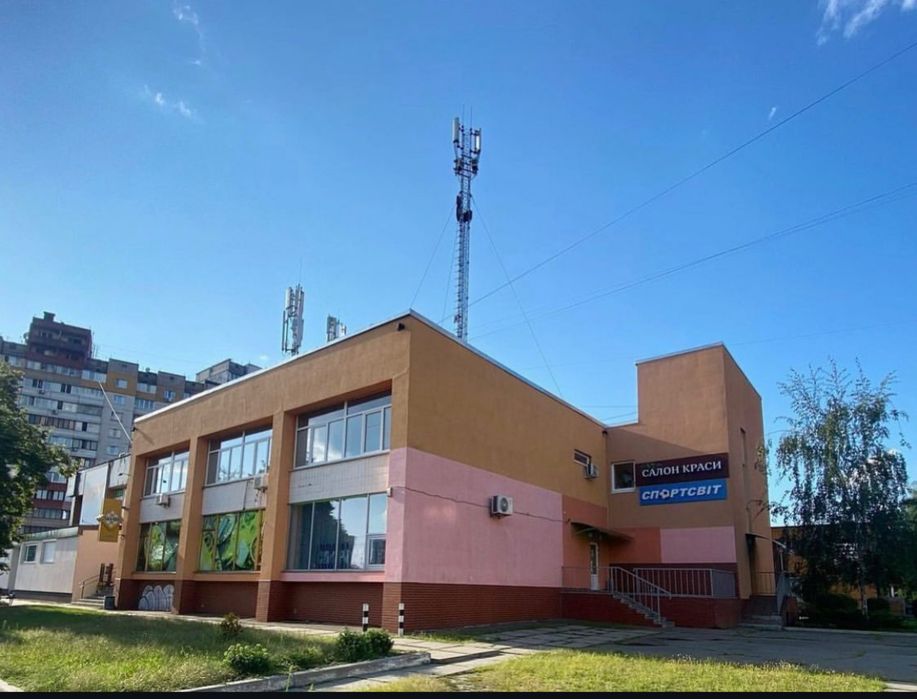 Оренда кабінет робоче місце  початок Троєщини