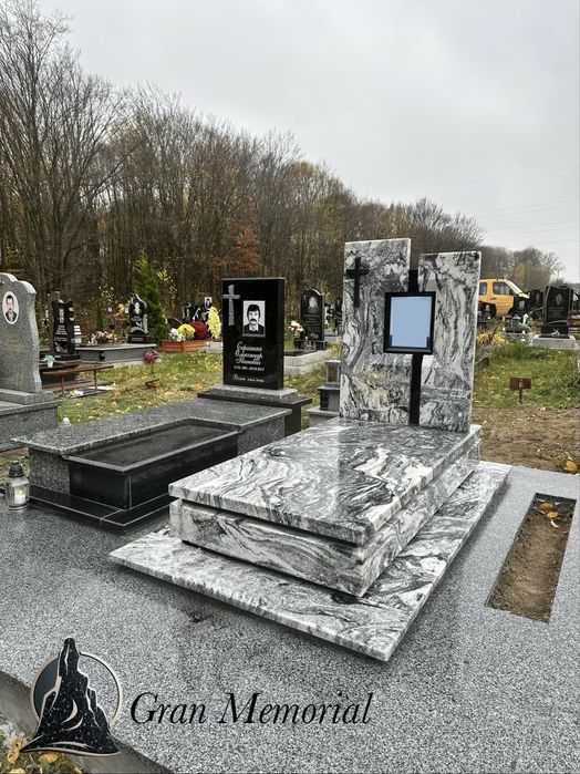 Пам’ятники Галич ціни від виробника під ключ