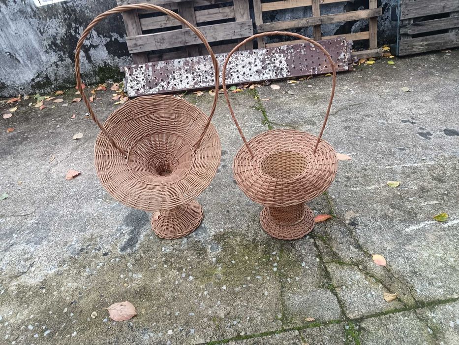 2 cestos como novos