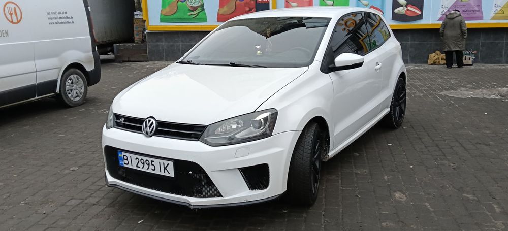 Продам Фольцваген поло