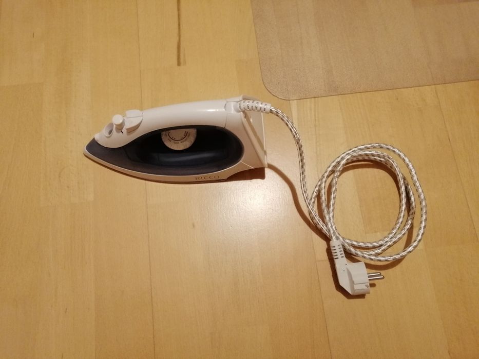 Żelazko Ricco 1200 W