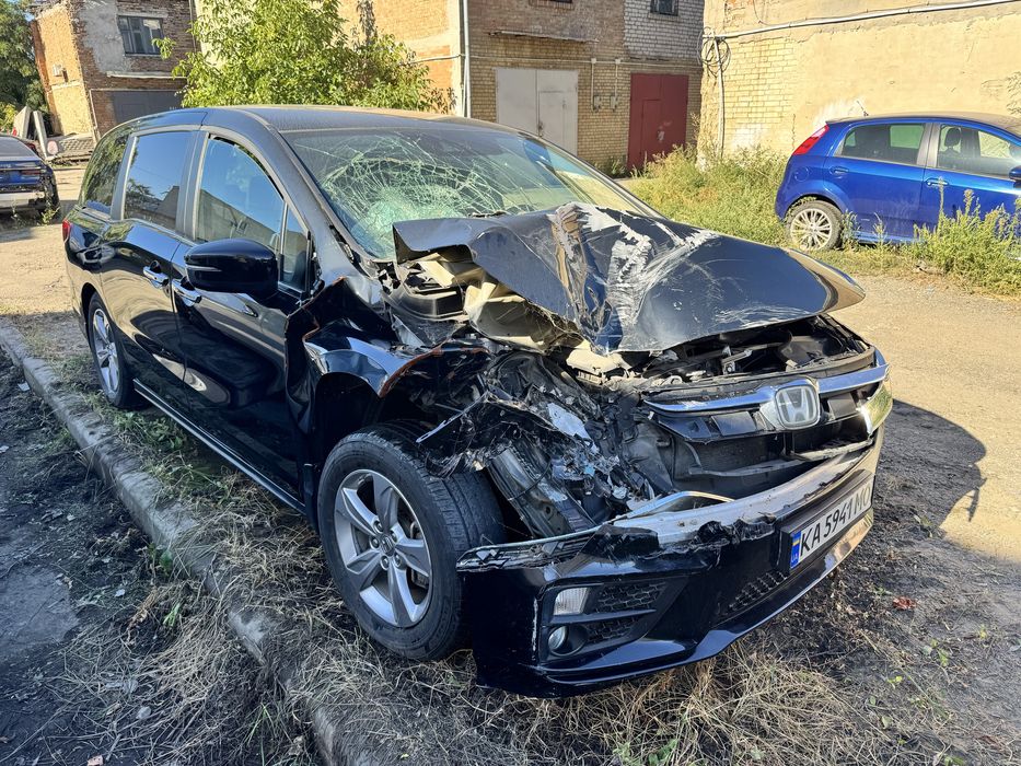 Honda Odyssey 2020 після ДТП