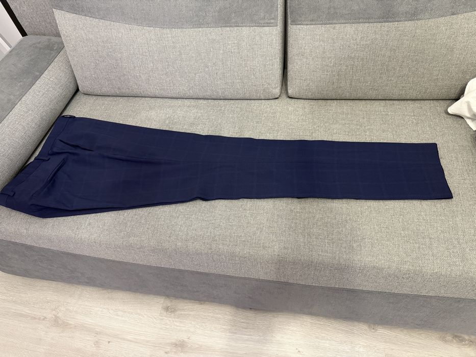 Spodnie Męskie Klasyczne Hugo Boss Oryginał.