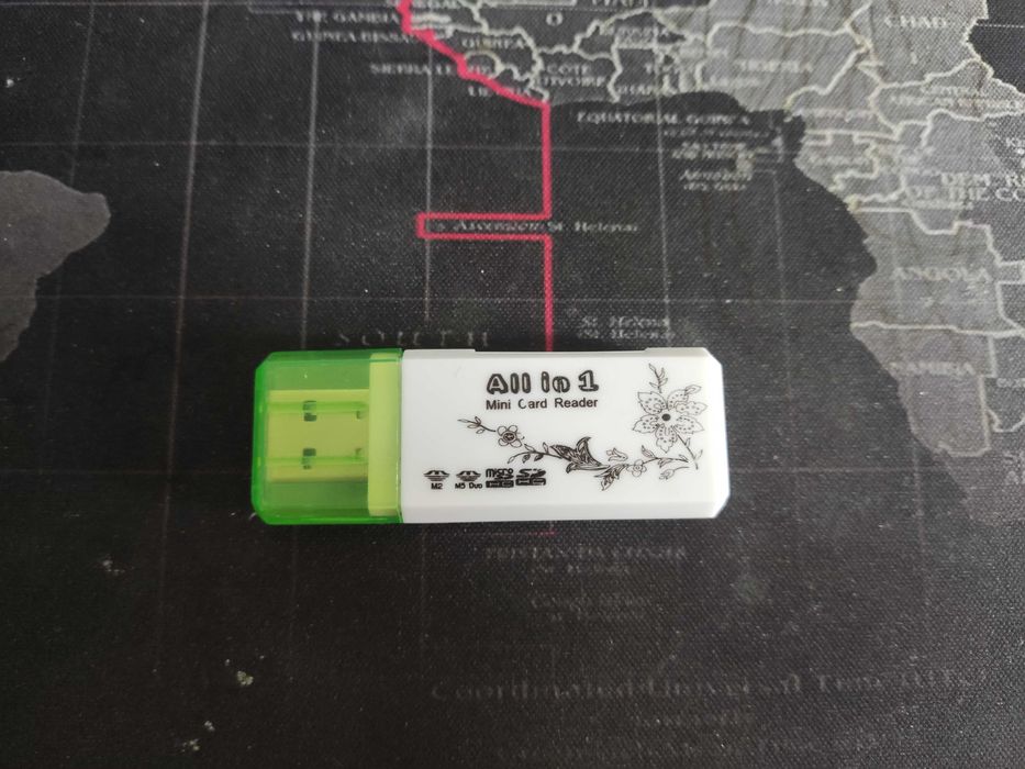 Кардрідер Card reader 4 в 1 SD microSD M2 M5 duo
