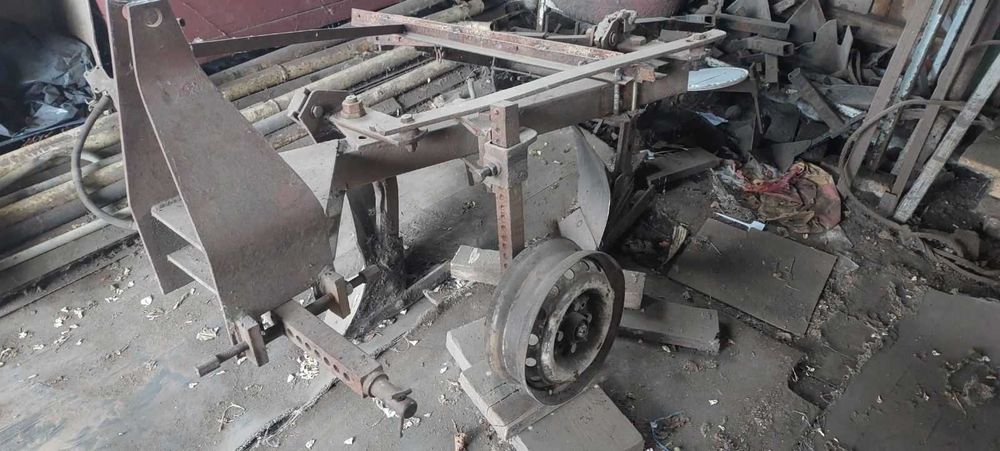 Трактор Т-25 ВТЗ + навісне