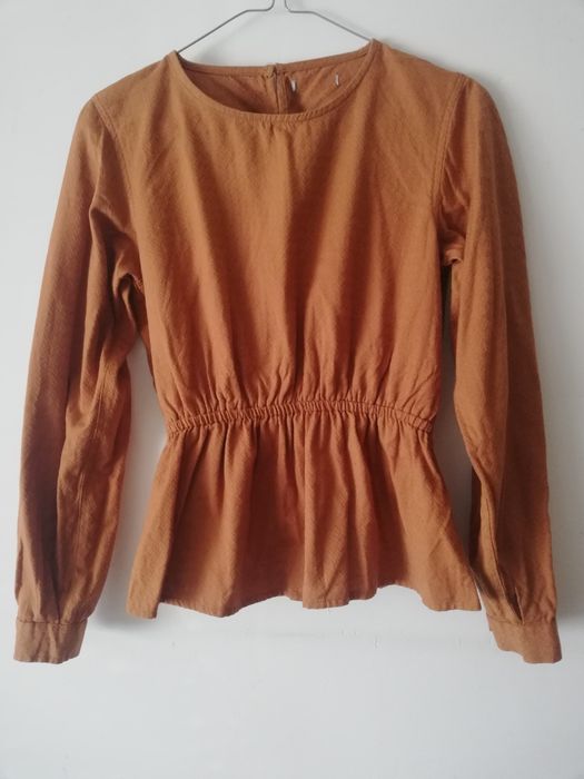 Bluzka z baskinką camel rozmiar S Reserved