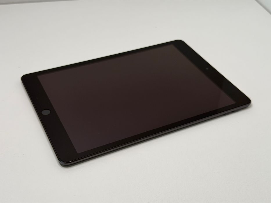 iPad 9. gen. (A2602) - 64GB - faktura VAT 23%