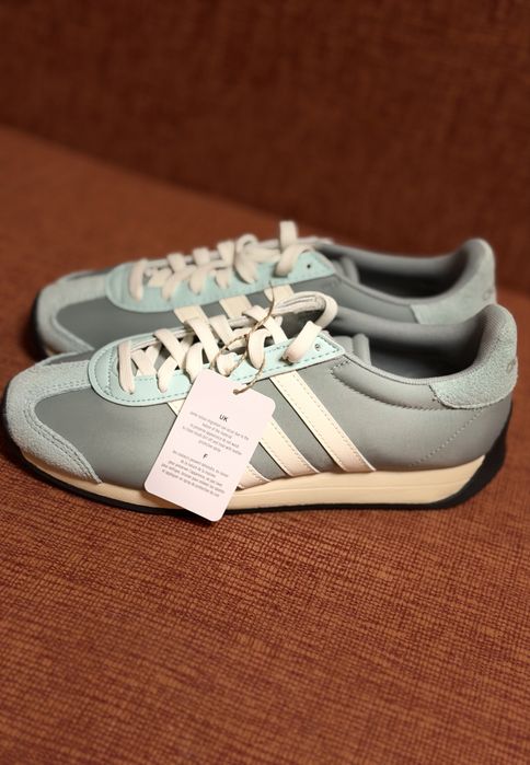 Adidas Runvista jasnemiętowa