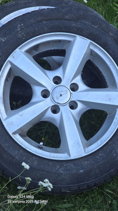 Aluminiowe felgi seat Leon 5x100 15"